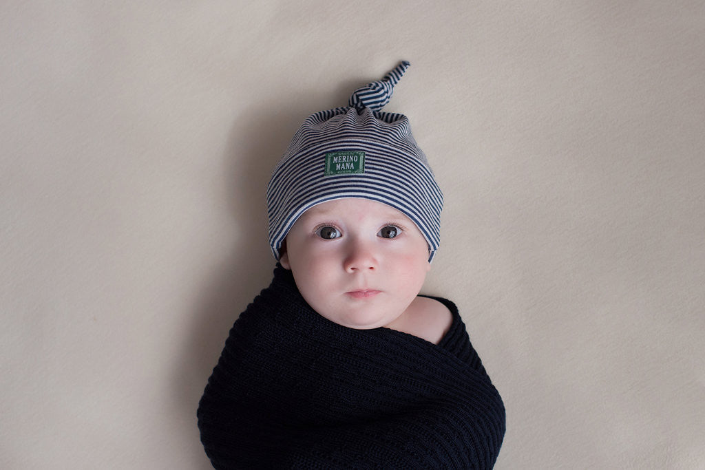 Merino Wool Blanket and Merino Top Knot Baby Hat Set